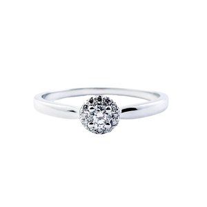 18k White Gold Diamond Engagement Ring